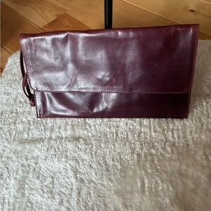 M0851 Leather Clutch